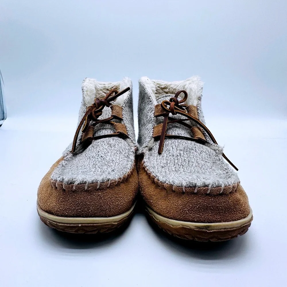Minnetonka Womens Grey Knit Suede Faux Fur Lined Moccasin Ankle Boots Size 10M